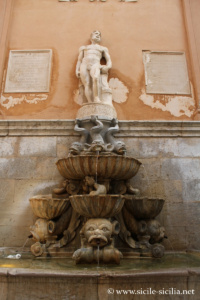 Fontaine de Saturne, Trapani