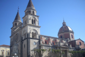 Dintorni di Catania e Riviera dei Ciclopi