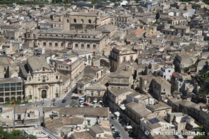 Panorama sur le centre historique de Scicli, Colle di San Matteo, Sicile