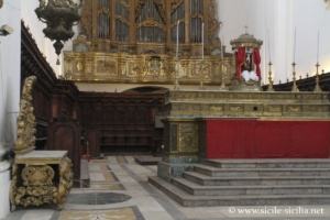 Eglise de San Nicolo l'Arena, Catane