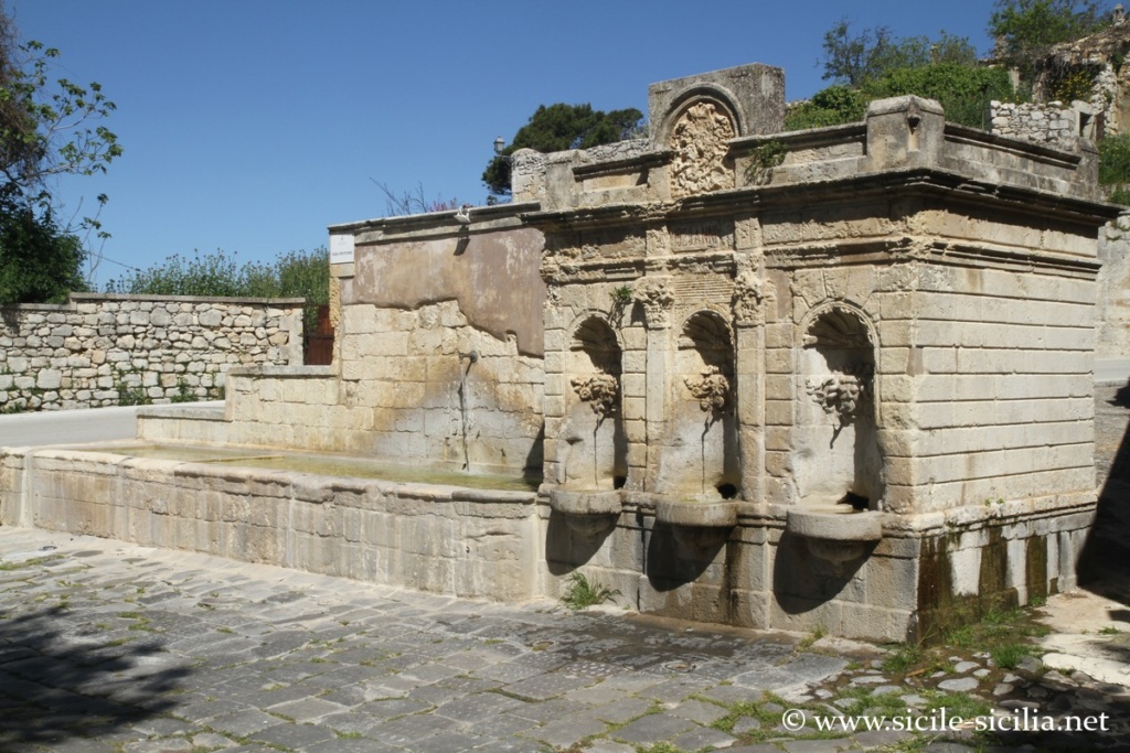 Fontaine Fontana Grande, Buscemi