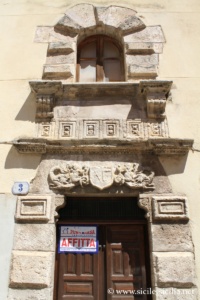 Palais d'Alcamo, Piazzetta Leopardi