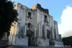 Eglise de San Nicolo l'Arena, Catane