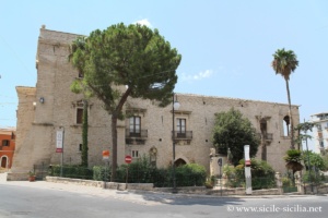 Château des Naselli d'Aragon, Comiso, Sicile