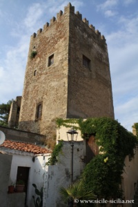Château de Brolo en Sicile