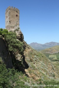 Château normand de Cefalà Diana en Sicile