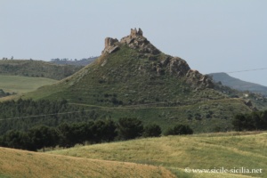 Château de Grassuliato, Mazzarino, Sicile