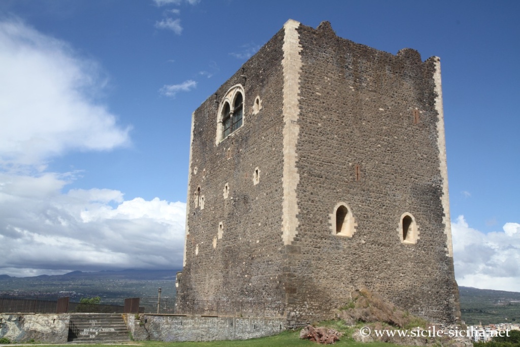 Château normand de Paterno
