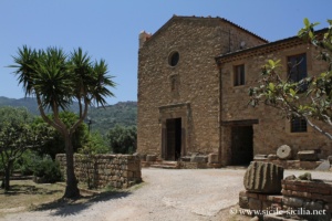 Chiesa di Santa Maria delle Palate, Halaesa Arconidea, Sicile