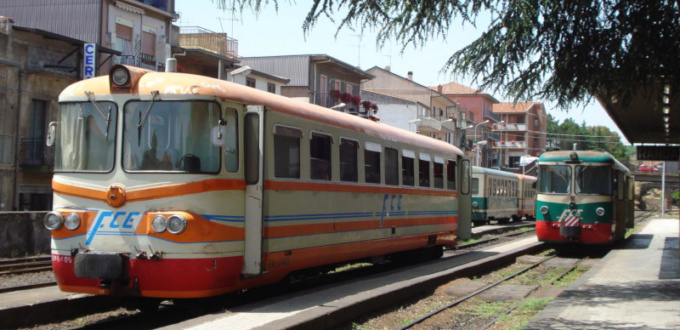 circumetnea-fce-randazzo-treno