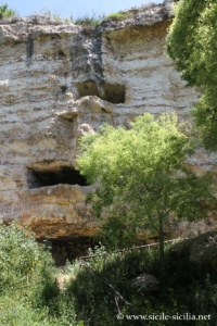Grotte cadute, Cava d'Ispica