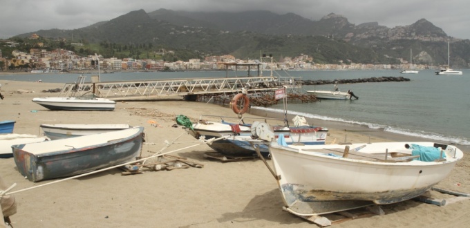 Porto e lido di Naxos, Schisò