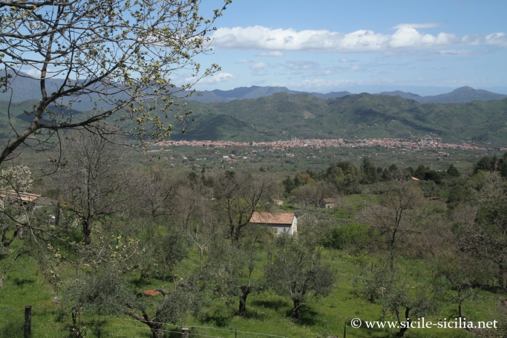 Panorama en descendant de Provenzana vers Linguaglossa