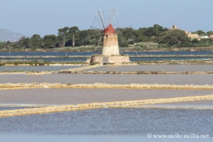 Moulins et salines de la réserve naturelle et étangs de Marsala, Sicile