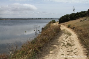 Murs et tours, Motyé