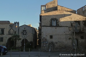 Palazzo Russo et Santa Maria della Volta à Randazzo