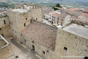 Vue de la tour du château de Salemi
