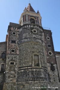 Campanile de la Campanile de l'église des Santi Pietro e Paolo
