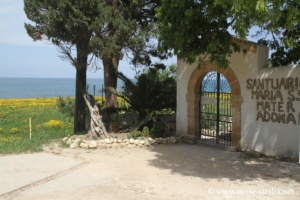 Côte du site du sanctuaire Notre Dame d'Adonai, Brucoli