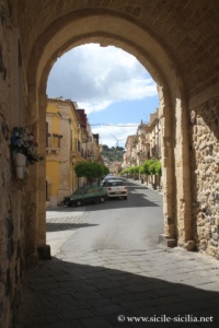Passage du château Barresi Branciforte, Militello