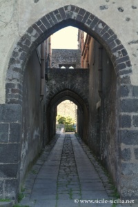 Via degli Archi à Randazzo