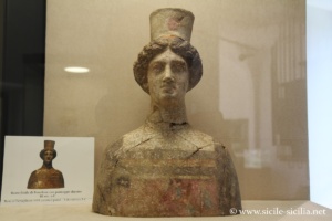Buste de Persephone, Musée archéologique d'Aidone
