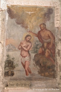 Intérieur de l'église San Michele, Savoca