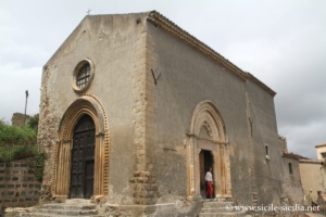 Eglise San Michele, Savoca