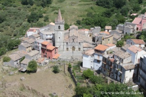 Panorama sur Novara di Sicilia