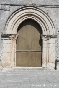 Portail de Sant'Antonio Abate, Novara di Sicilia