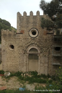 chiesa-di-santa-maria-della-valle-badiazza-messina-sicilia_2794