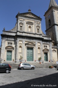Duomo de Novara di Sicilia