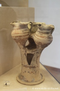 Kernos sicule, Musée archéologique d'Aidone