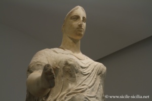 Déesse de Morgantina, musée archéologique d'Aidone, Sicile