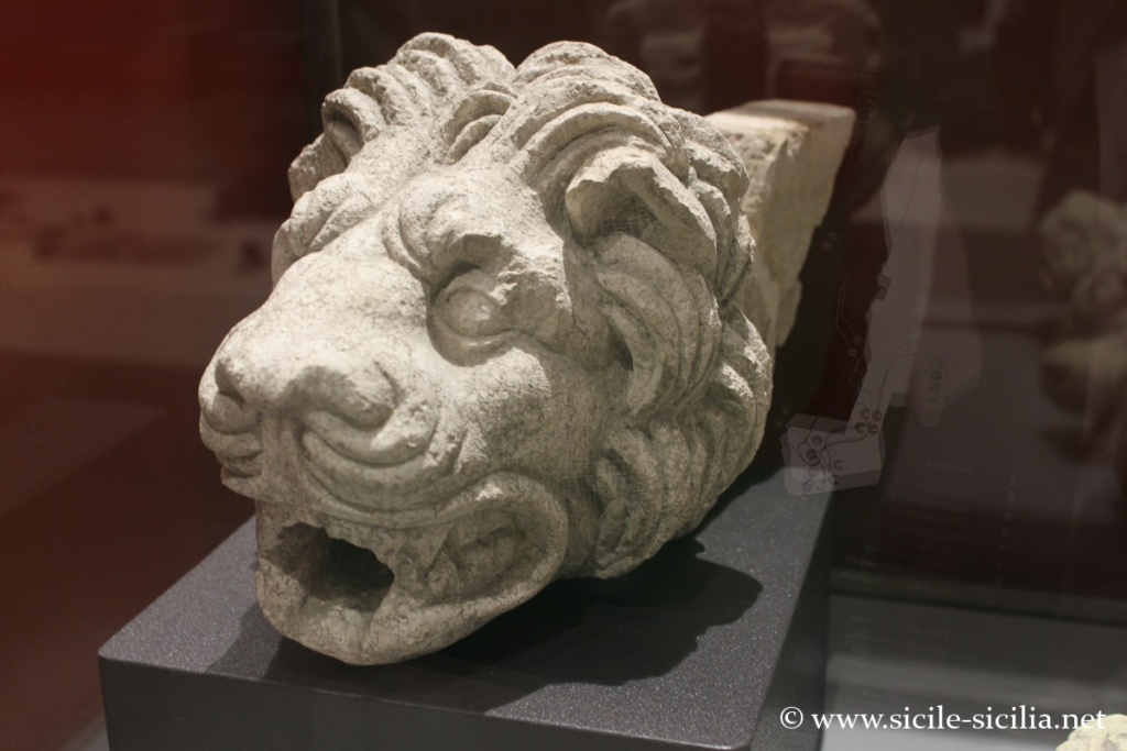 Lion de calcaire, musée de Laitas, Sicile