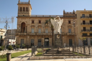 Piazza Unità d'Italia, Ispica