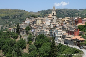 Novara di Sicilia, Sicile