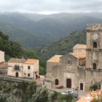 Savoca et l'Abbaye Saints Pierre et Paul d'Agrò