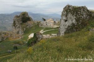 Panorama et Pizzo Kratas, Caltabellotta, Sicile