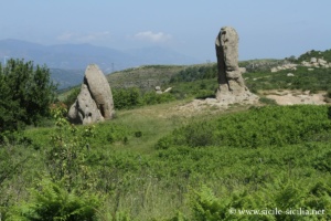 Mégalithes du plateau de l'Argimusco en Sicile