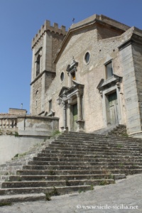 Duomo de Montalbano Elicona, Santa Maria Assunta e San Nicolo, Sicile