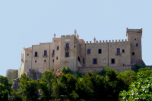 Carini, son château et les catacombes de Villagrazia
