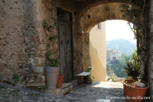 Castroreale en Sicile
