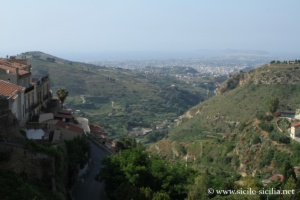 Panorama depuis Castroreale en Sicile