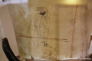 Cratère avec Persée - agrigento-museo-archeologico-cratere-persee-450ac-209