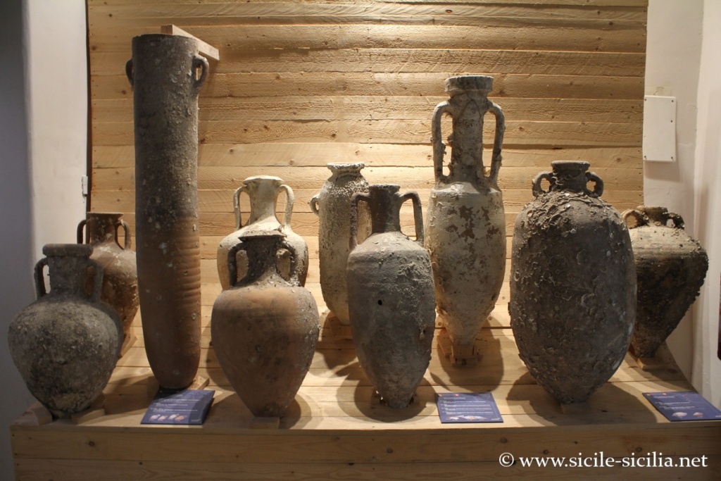 Amphores, musée du satyre dansant, Mazara del Vallo