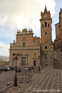 Piazza Duomo, Caccamo, Sicile