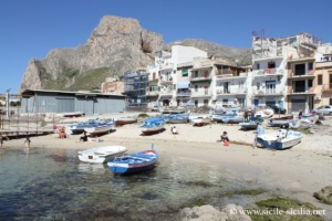 Port de Sferracavallo, Sicile