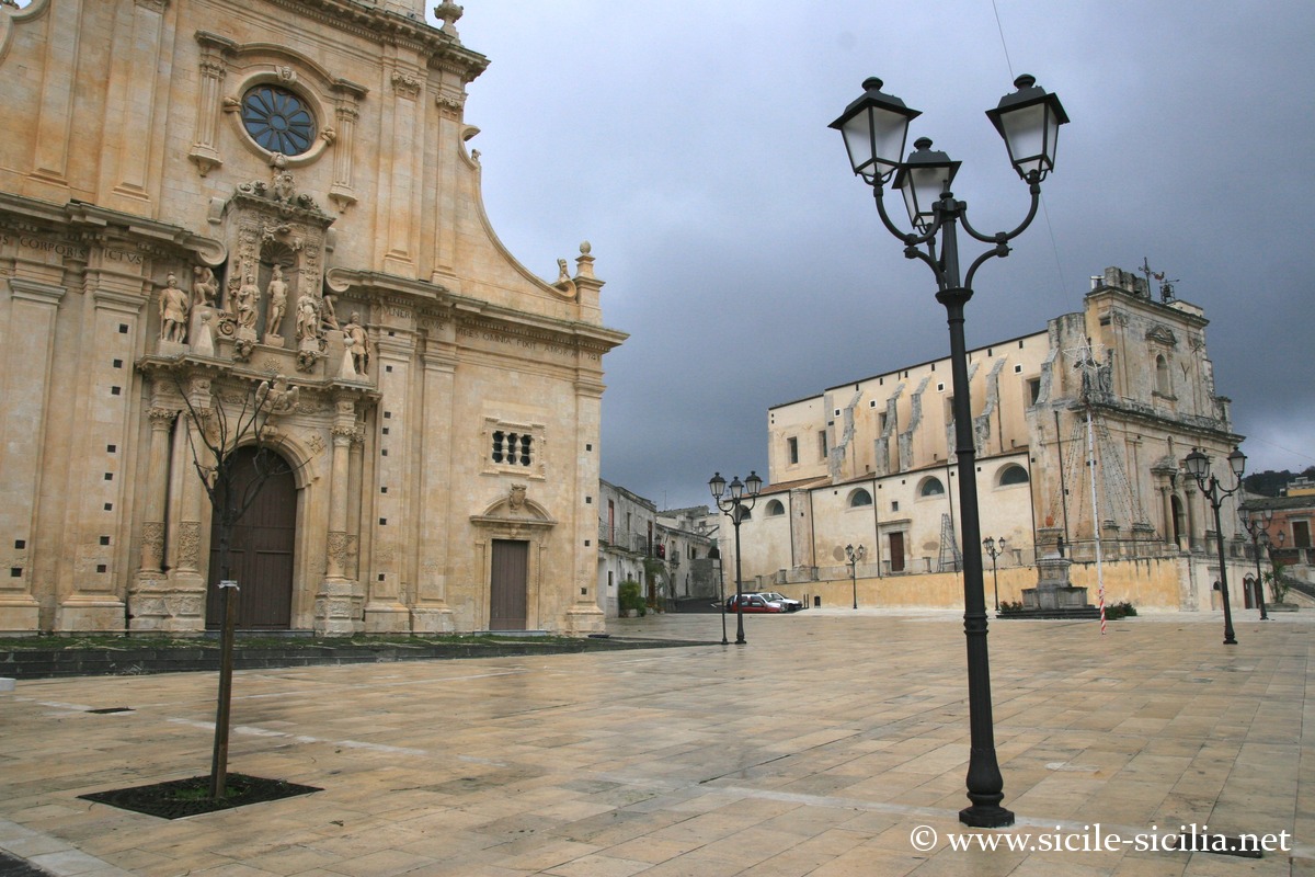 Piazza di San Sebastiano, Ferla, Sicile