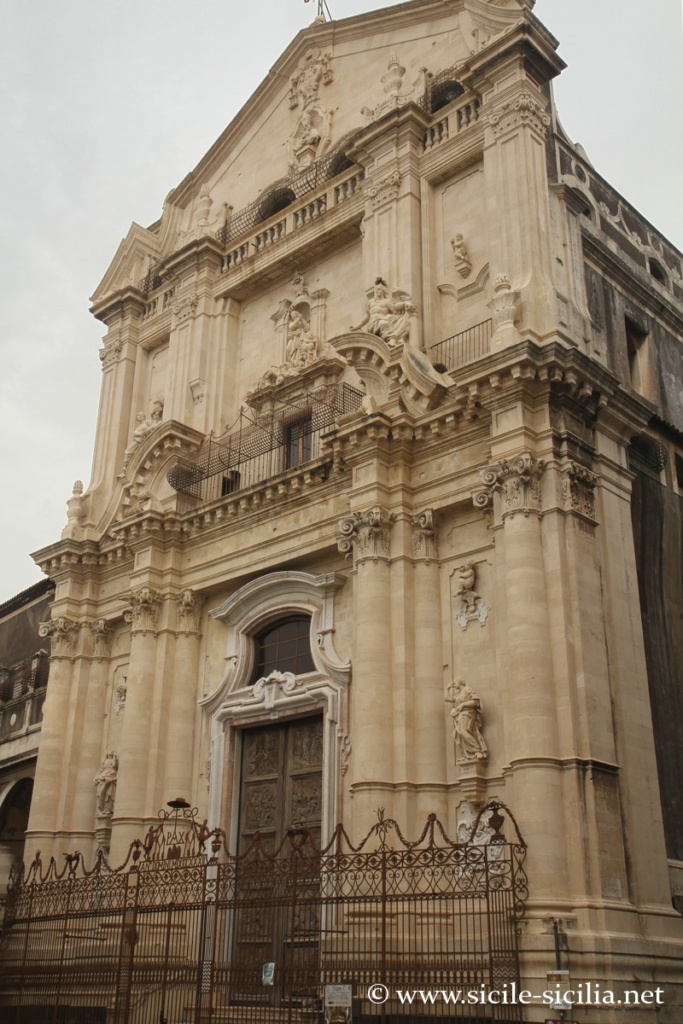 Eglise Saint-Benoit, Via Crociferi, Catane